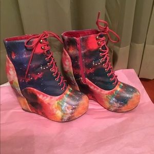 Galaxy 🌌 High Wedges